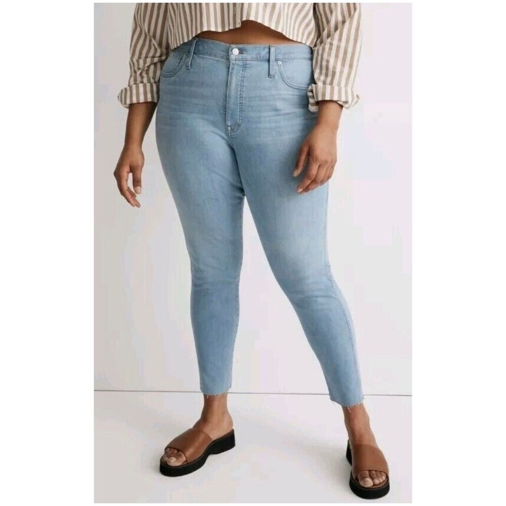 Madewell Jeans 10" High Rise Skinny Crop 32 Charlemont Wash Blue NI913 Raw Hem